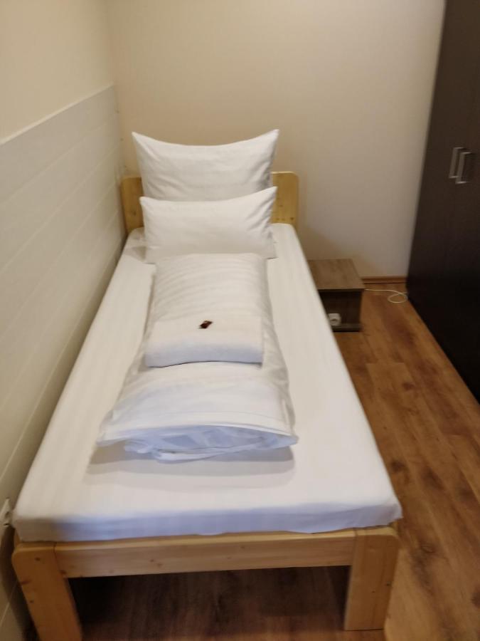 Dorottya Vendeghaz Hotel Hodmezovasarhely Ngoại thất bức ảnh